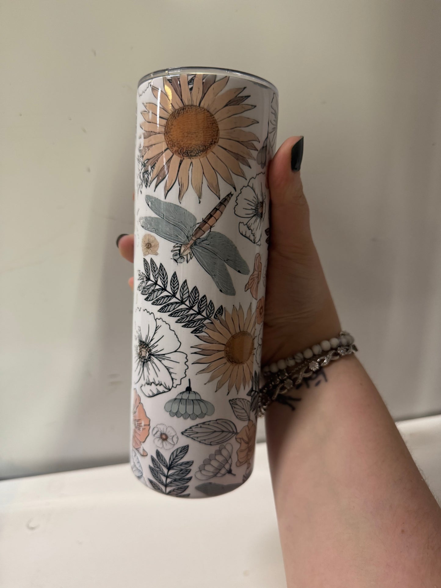 Best Mom metal tumbler