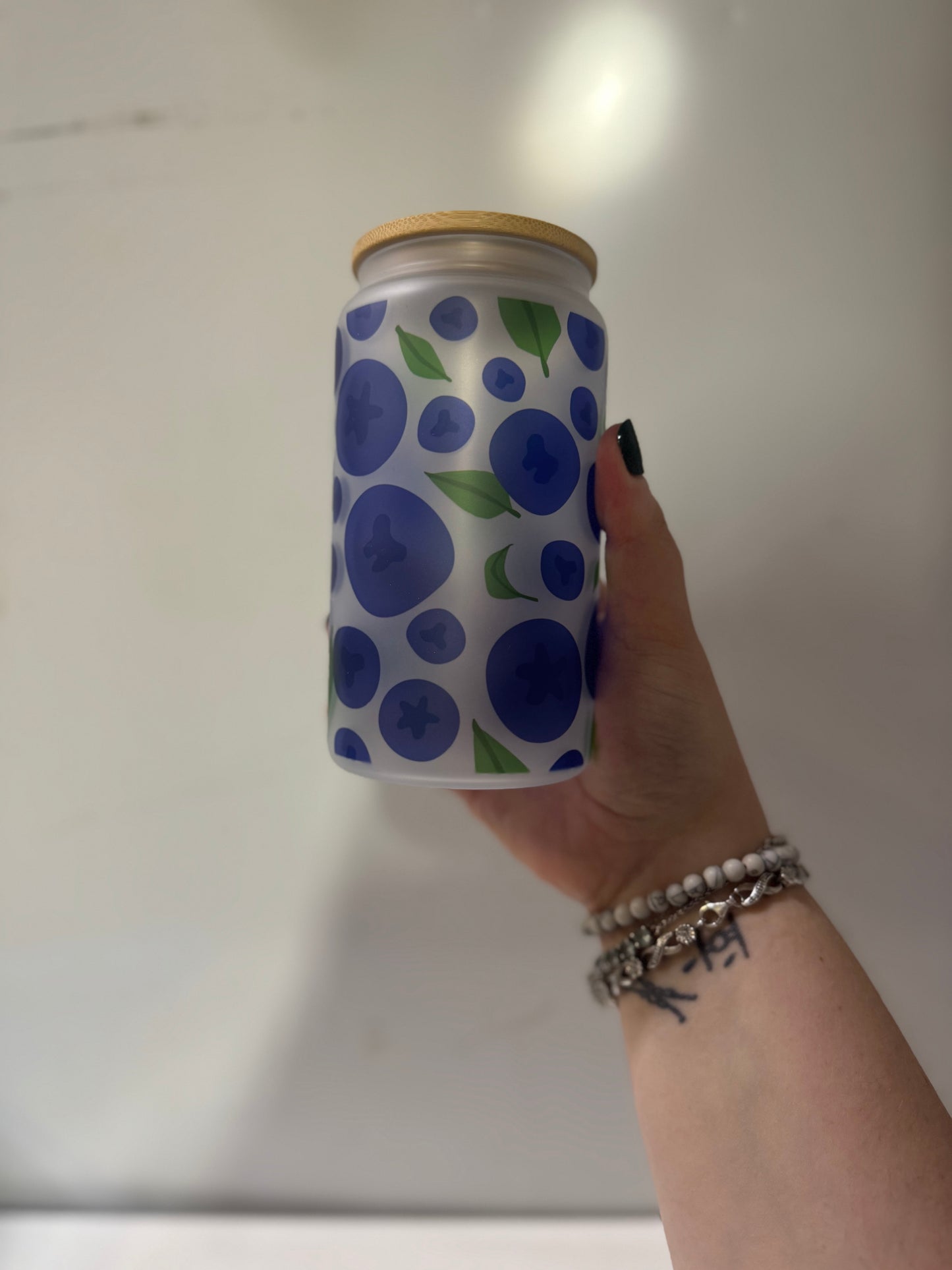Blueberries frosted glass cup